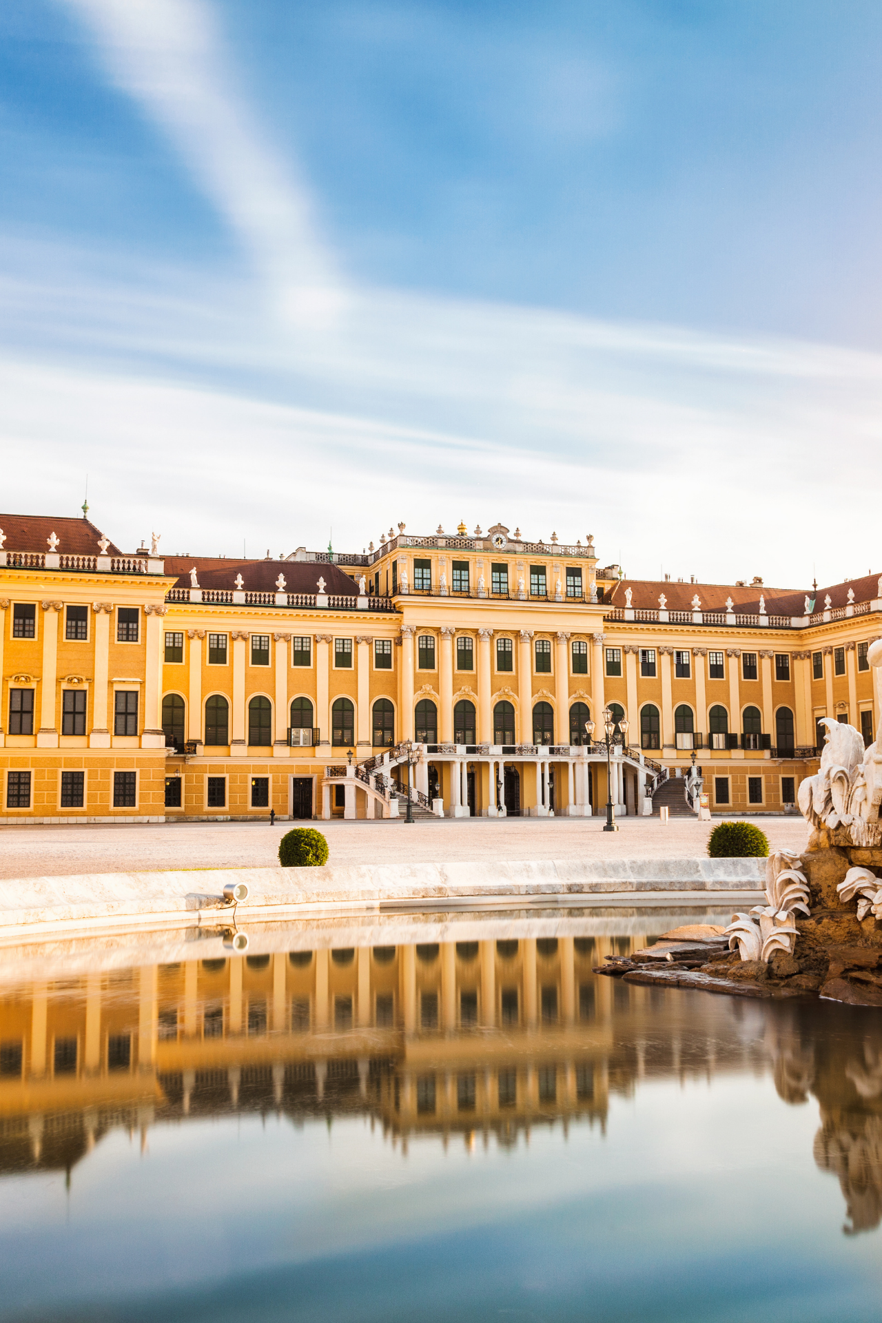 Schloss - Schönbrunn - IXI travel