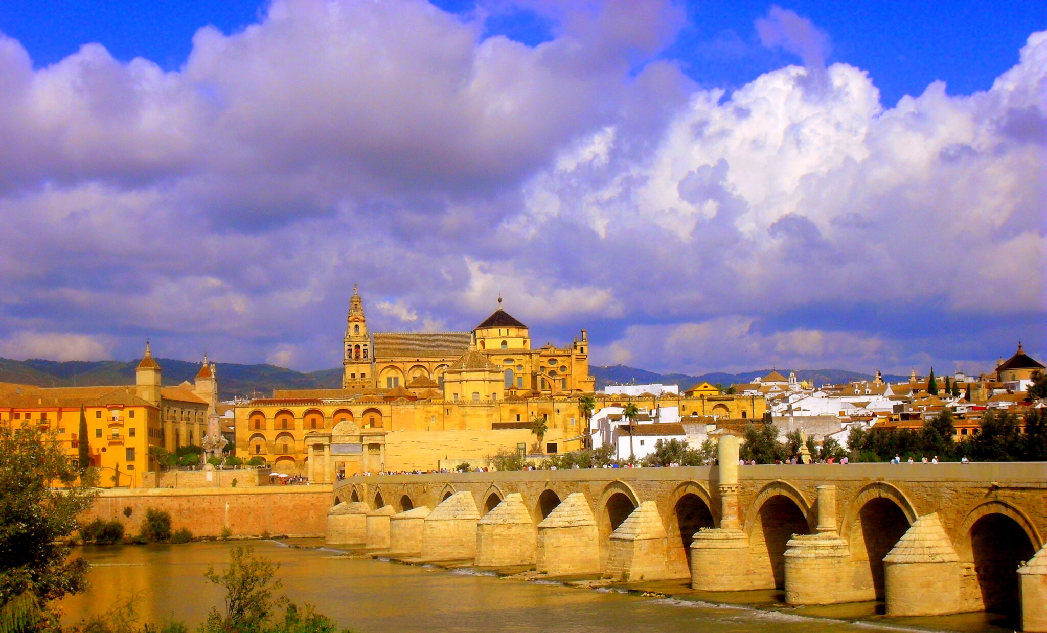 Sevilla – Cordoba ( ca 141 km)