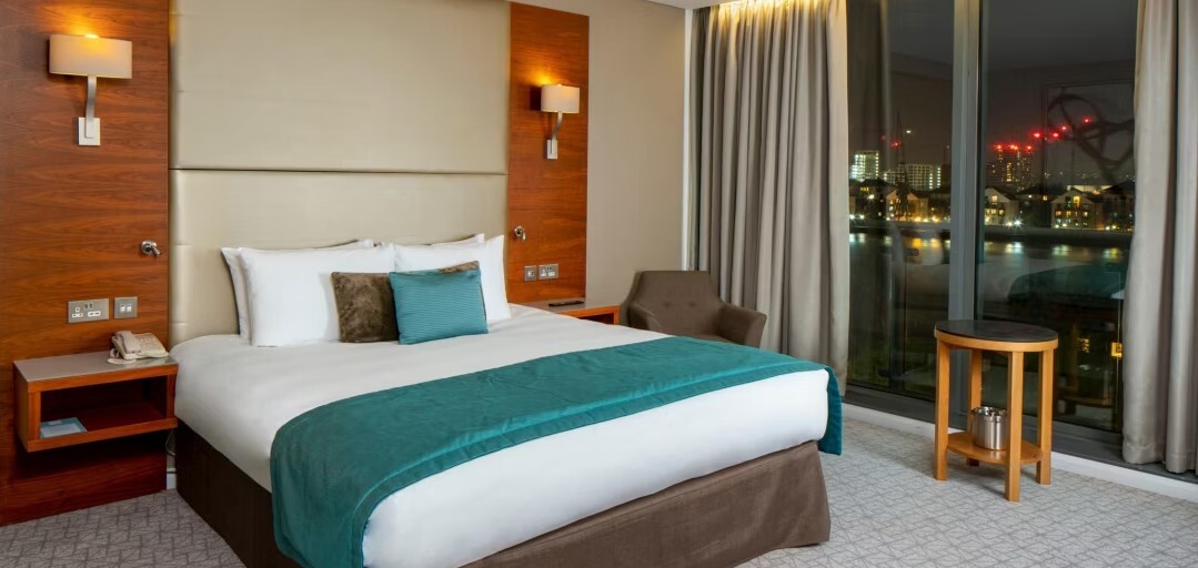 Crown Plaza London Docklands